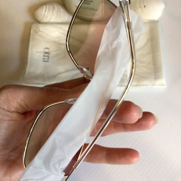 New! Rare OTRA pinky gold mirrored sunglasses main image 5